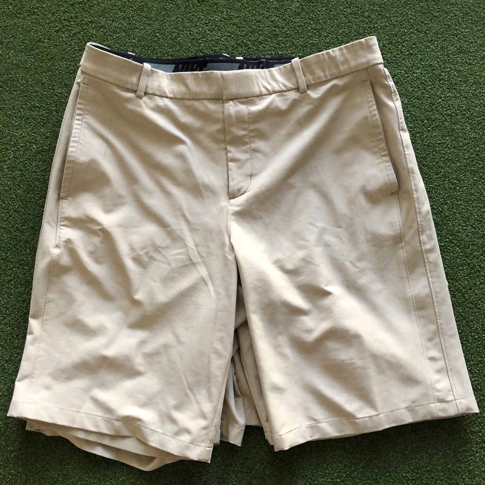Nike Flex Khaki Golf Shorts